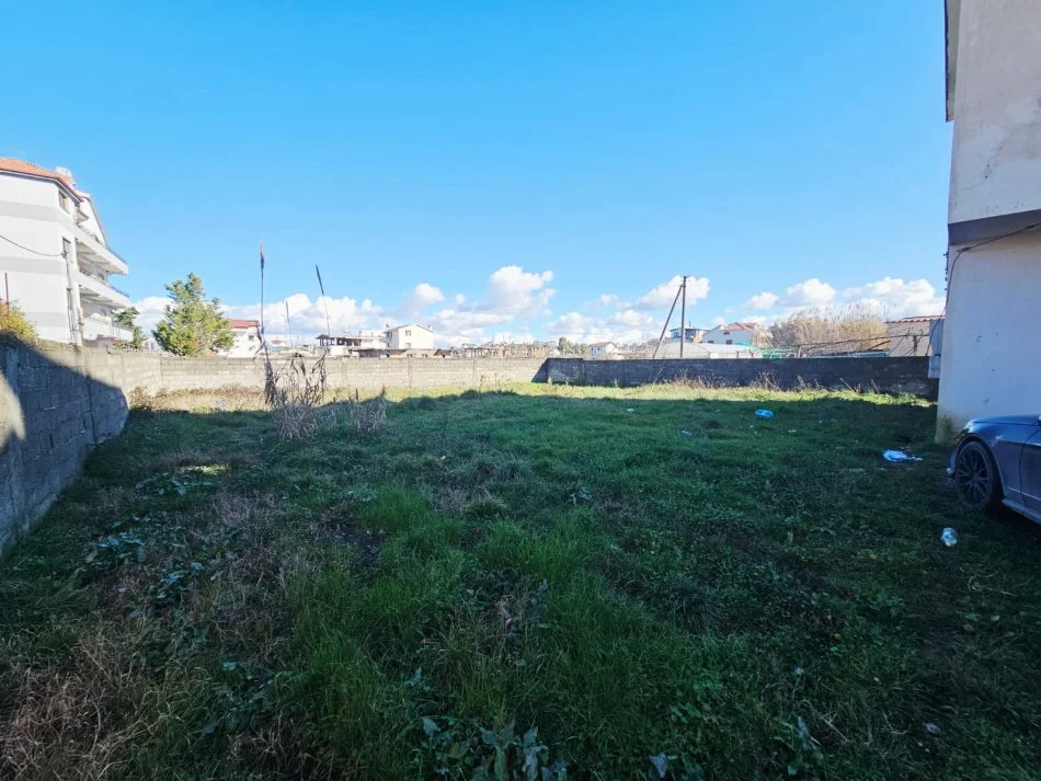 Durres, shitet Vile 3 Katshe Kati 3, 666 m² 180.000 € 