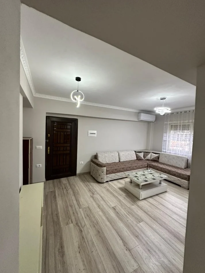 Durres, shitet apartament 1+1 Kati 5, 55 m² 600.000 € (Çezma e Ferres)