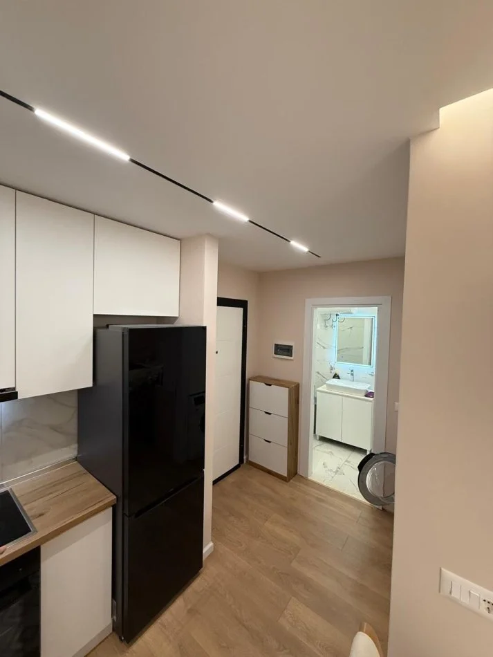 Tirane, shitet apartament 1+1 Kati 1, 58 m² 86.000 € (Rruga Kompleksi Tom Doshi)