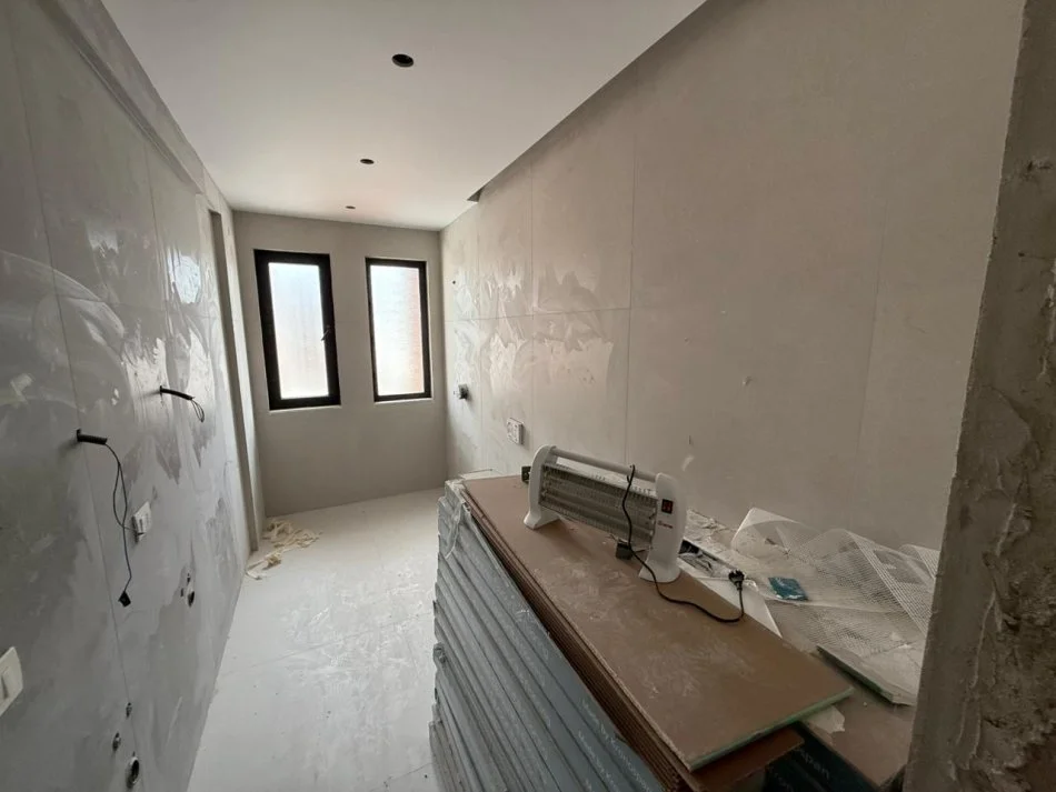 Tirane shitet apartament 2+1 Kati 7, 134 m²