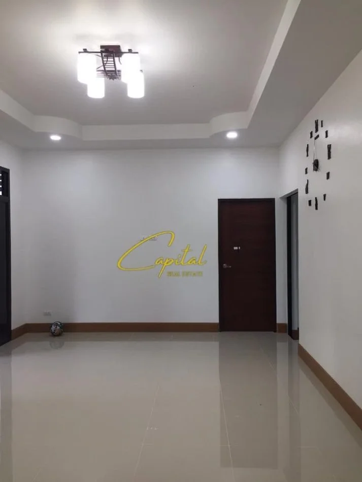 Tirane, jepet me qera ambjent biznesi Kati 0, 55 m² 700 € (BLV GJERGJ FISHTA)