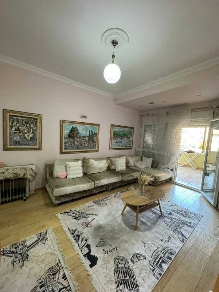 Tirane, shitet apartament 2+1 Kati 2, 152 m² 160.000 € (Don Bosko)