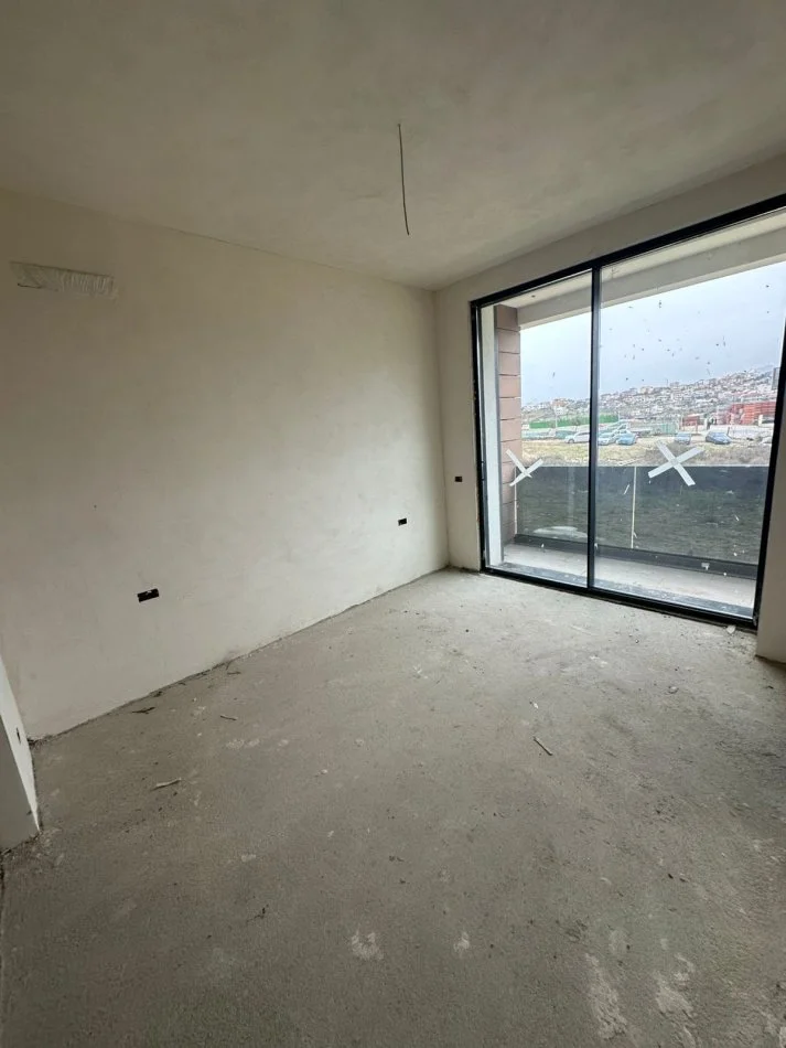 Tirane, shitet apartament 1+1+Ballkon Kati 2, 147 m² 286.300 € (Tulipan Residence)