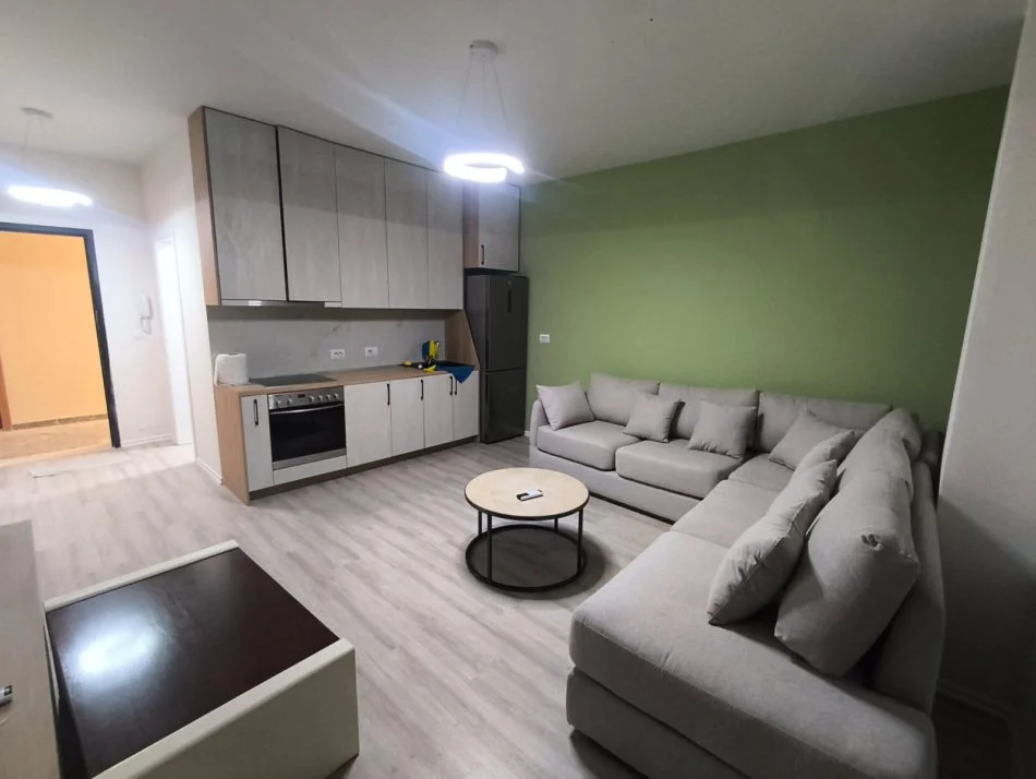 Tirane, shitet apartament 1+1 Kati 5, 65 m² (Rruga Zogu I Zi)