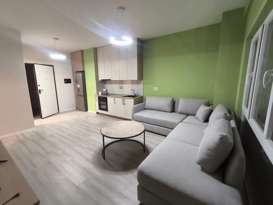 Tirane, shitet apartament 1+1 Kati 5, 65 m² (Rruga Zogu I Zi)