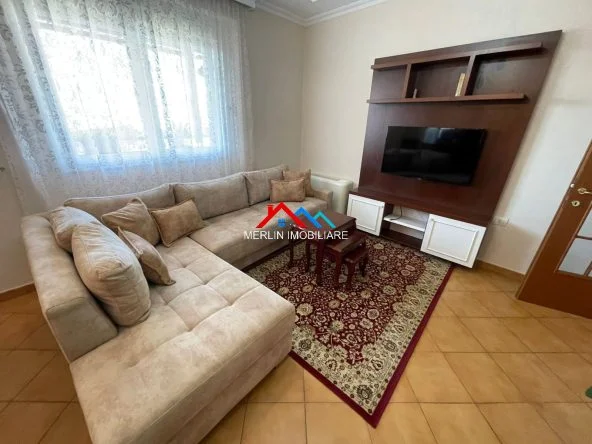 Tirane, jepet me qera apartament 2+1+Ballkon Kati 10, 100 m² 1.000 € (RRUGA SHEH AHMET PAZARI,STADIUMI AIR ALBANIA)