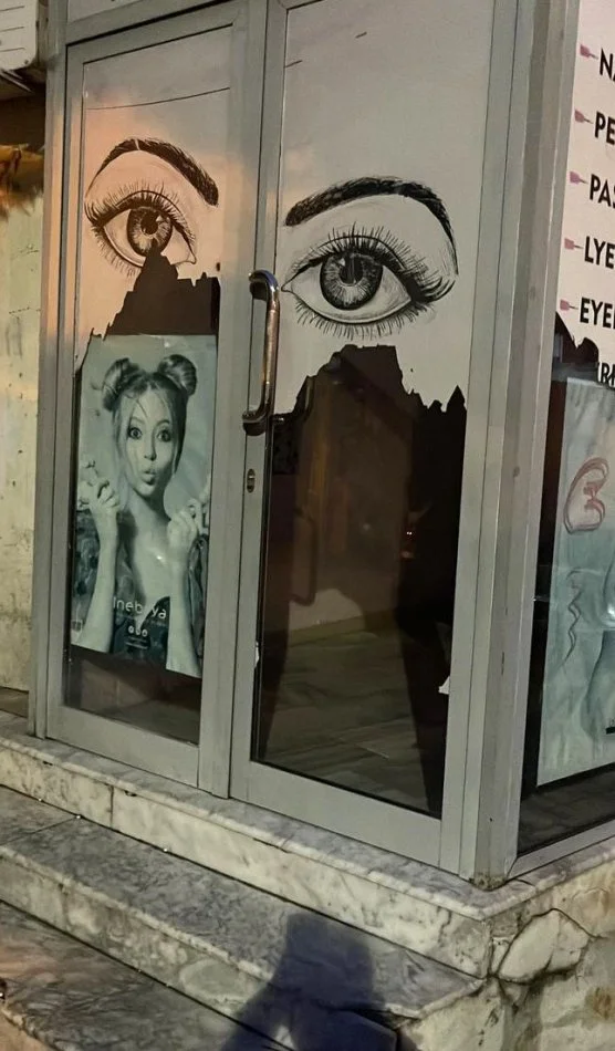 JEPET ME QERA AMBIENT BIZNESI TEK BULEVARDI I RI,  210 €uro