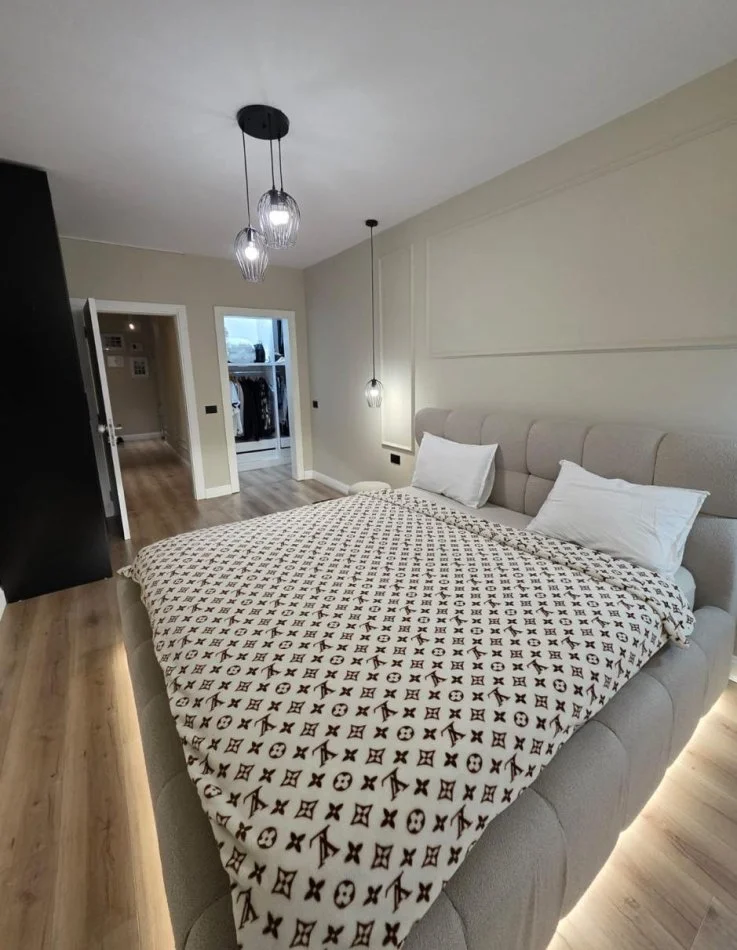 Tirane, shitet apartament 2+1 Kati 1, 112 m² 361.000 € 