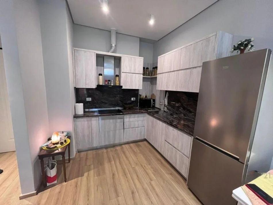 SHITET – Super Apartament 1+1 📍 Kompleksi Delijorgji