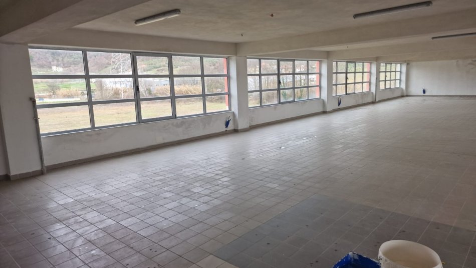 Qera, Kapanon, Prush, Tirane 2,200 €, UNA63653