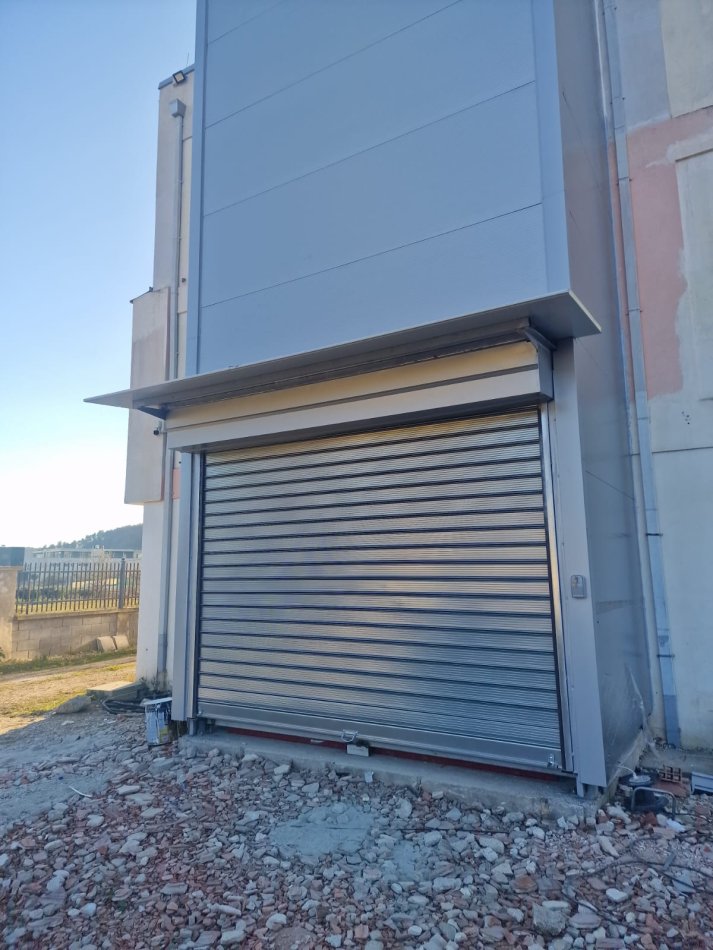 Qera, Kapanon, Prush, Tirane 2,200 €, UNA63653