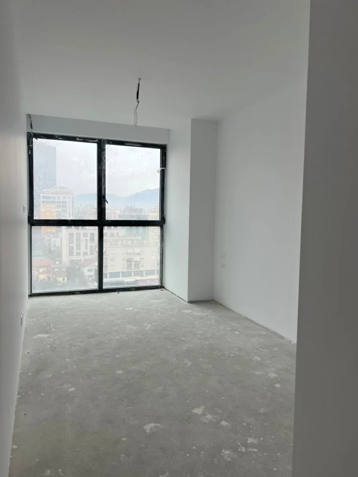 Tirane, shitet apartament 3+1+Ballkon Kati 10, 170 m² 813.000 € (Vertical Forest)