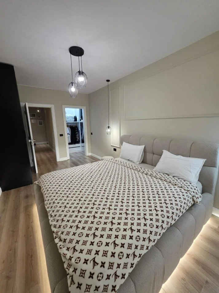 Tirane, shes apartament 2+1 Kati 1, 112 m² 361.000 € 