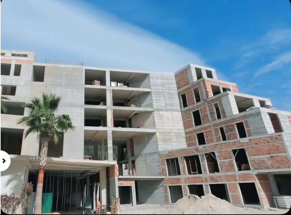 Vlore, shitet apartament 2+1+Aneks+Ballkon Kati 3, 184 m² 600.000 € (Dhermi)