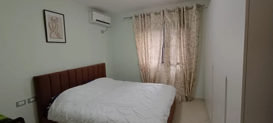 Tirane, shes apartament 1+1 Kati 4, 54 m² 125.000 € (Tek Oxhaku)