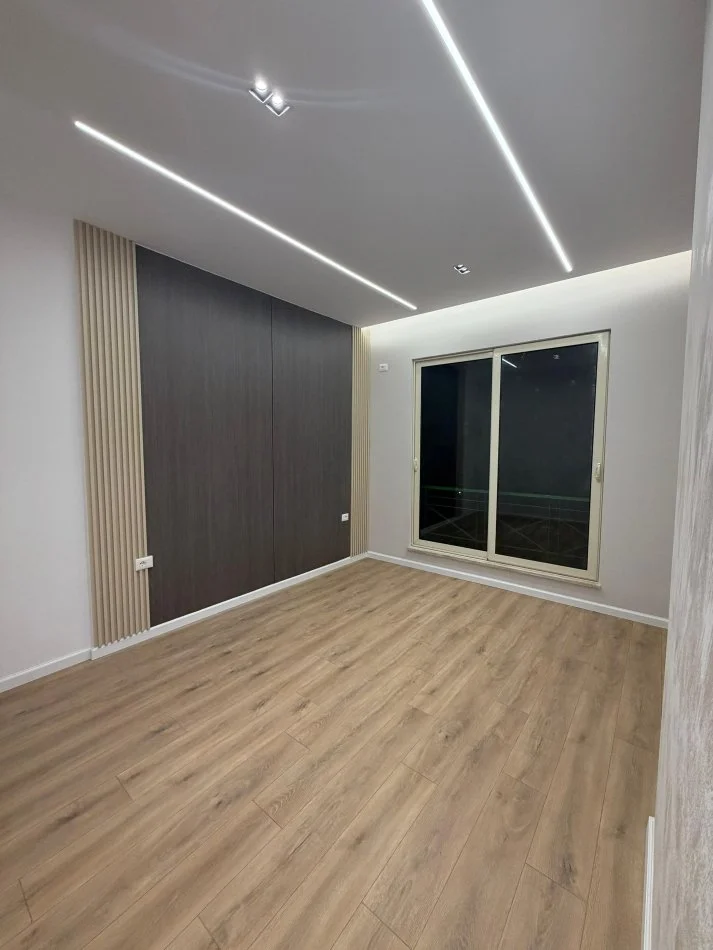 Tirane, shitet apartament 2+1 Kati 2, 76 m² 125.000 € (Astir , Rruga Loni Ligori)