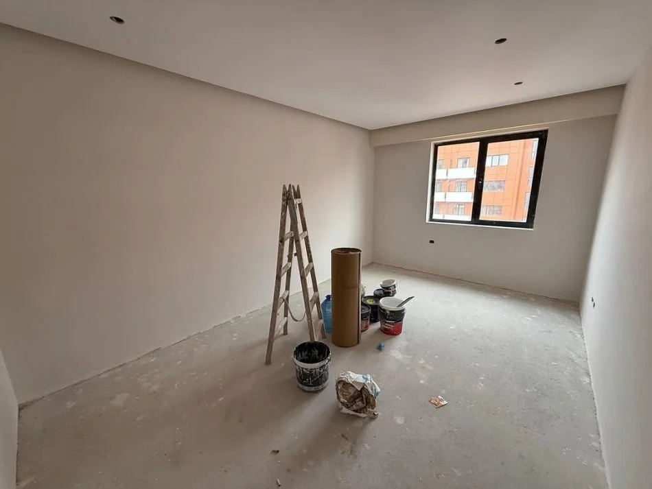 Tirane, shitet apartament 2+1+Ballkon Kati 7, 134 m² 230.000 € (Astir)