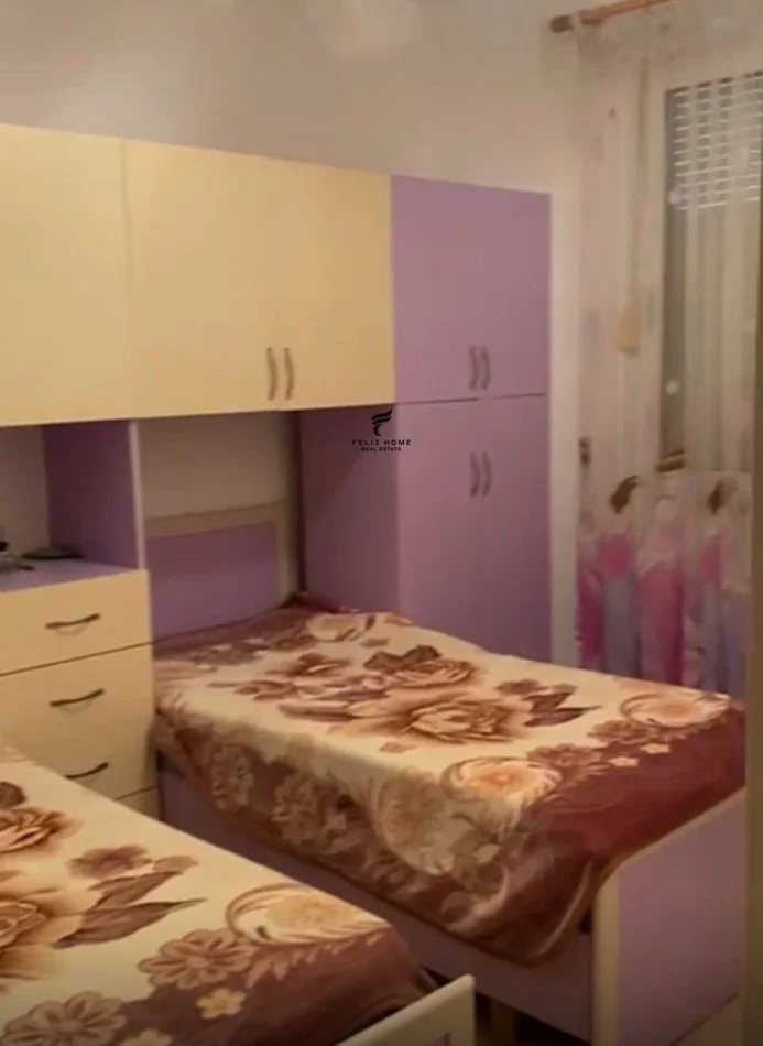 Tirane, jepet me qera apartament 2+1 Kati 4, 106 m² 600 € (ASTIR)