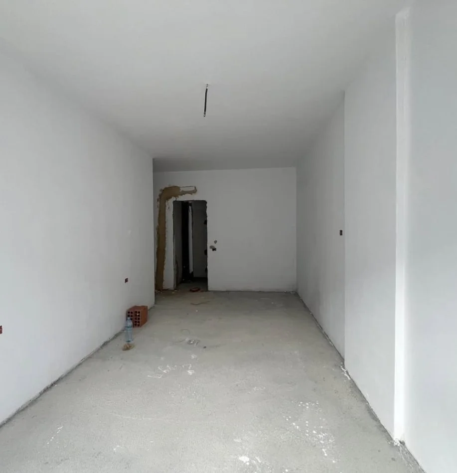Tirane, shitet apartament 2+1+Ballkon Kati 5, 120 m² 330.000 € (Kika 2)