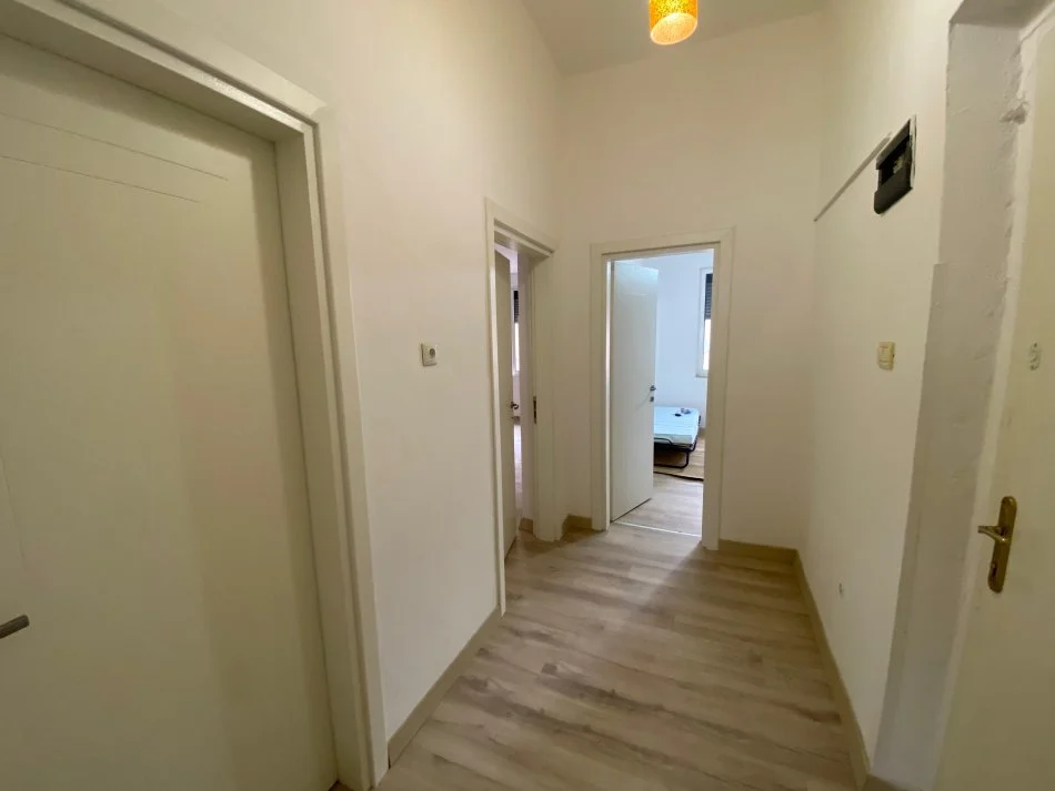 Tirane, shitet apartament 2+1 Kati 5, 62 m² 170.000 € (Sheshi Willson)