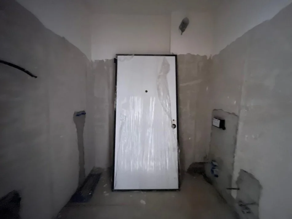 Tirane, shitet apartament 1+1 Kati 1, 73 m² 87.860 € (Paskuqan.)