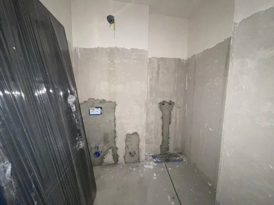 Tirane, shitet apartament 1+1 Kati 1, 82 m² 98.220 € (Paskuqan)