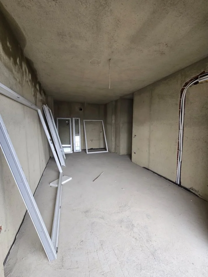 Tirane, shitet apartament 2+1 , 97 m² 104.652 € 