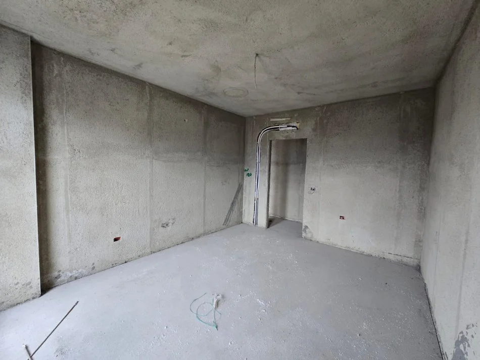 Tirane, shitet apartament 2+1 , 97 m² 104.652 € 