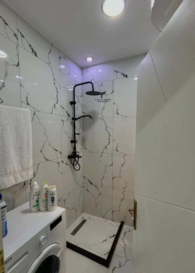 Tirane, jepet me qera apartament 1+1 Kati 1, 70 m² 600 € (RRUGA E DIBRES)