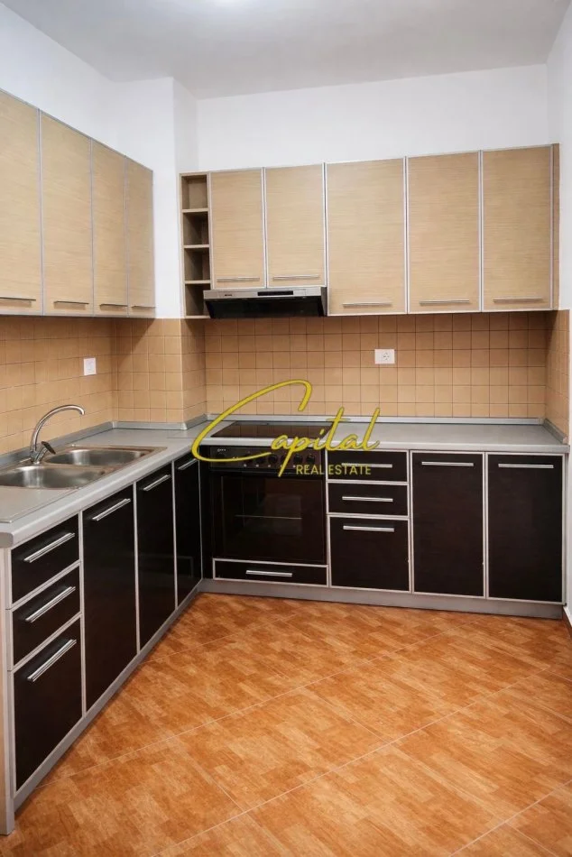 Tirane, jepet me qera apartament 1+1 Kati 4, 70 m² 400 € (ASTIR)
