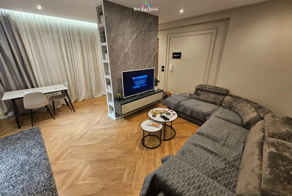 Tirane, jepet me qera apartament 1+1+Ballkon Kati 1, 72 m² 730 € (KODRA E DIELLIT 1)