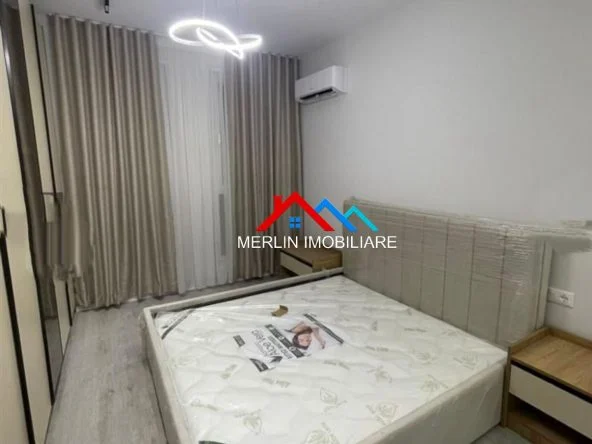 Tirane, jepet me qera apartament 2+1+Ballkon Kati 1, 120 m² 600 € (RRUGA GRYKA E KACANIKUT,UNIVERS CITY)