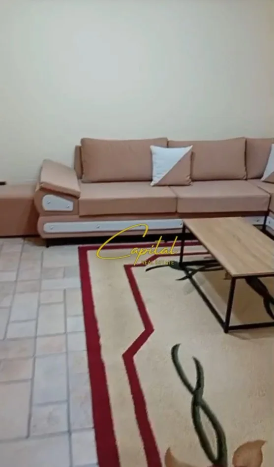 Tirane, jepet me qera apartament 2+1 Kati 3, 85 m² 600 € (XHAMLLIKU)