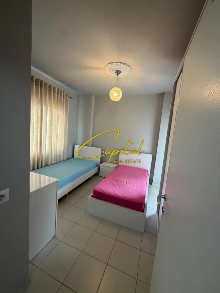 Tirane, jepet me qera apartament 2+1 Kati 4, 80 m² 600 € (ASTIR)