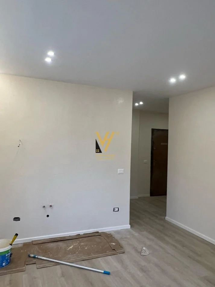 Tirane, shitet apartament 1+1+Ballkon Kati 1, 50 m² 95.000 € (SHKEMBI I KAVAJES)