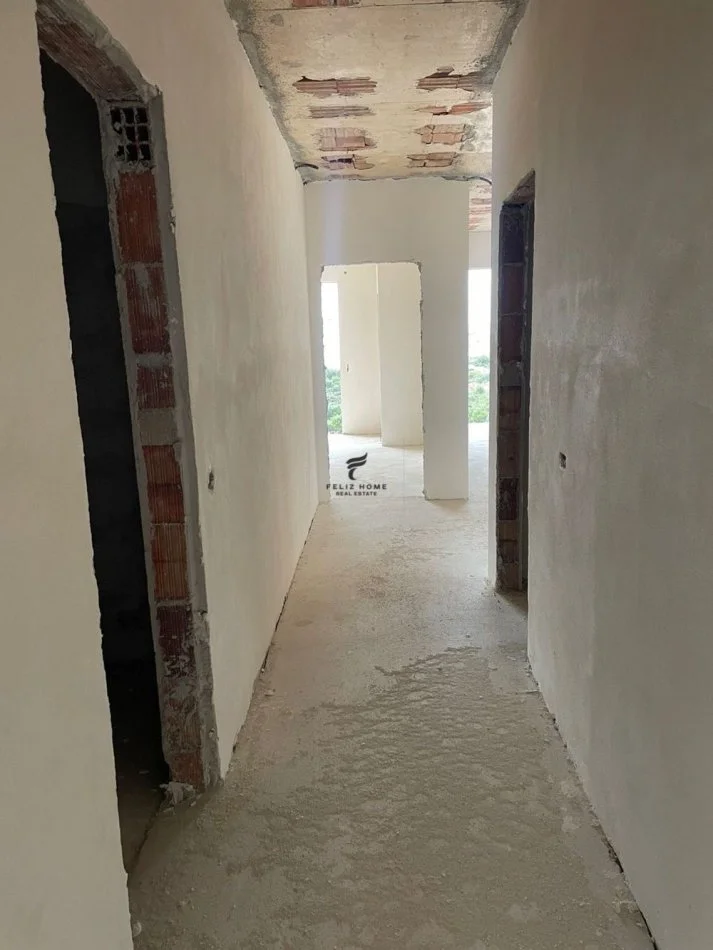 Tirane, shitet apartament 2+1 Kati 2, 107 m² 380.000 € (PALASE)