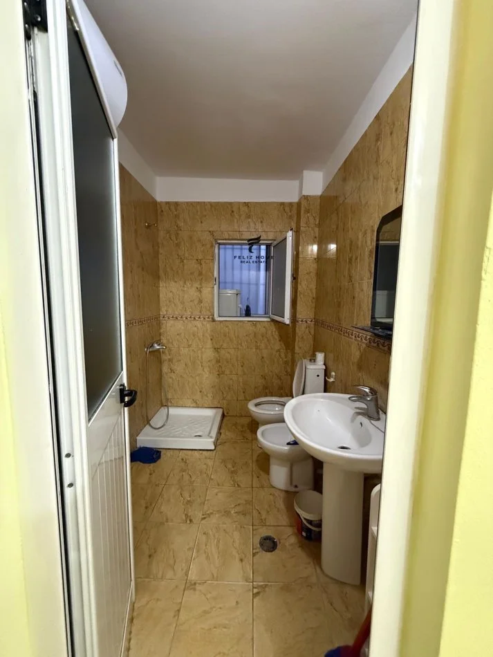 Tirane, shitet apartament 1+1 Kati 2, 63 m² 120.000 € (VASIL SHANTO)