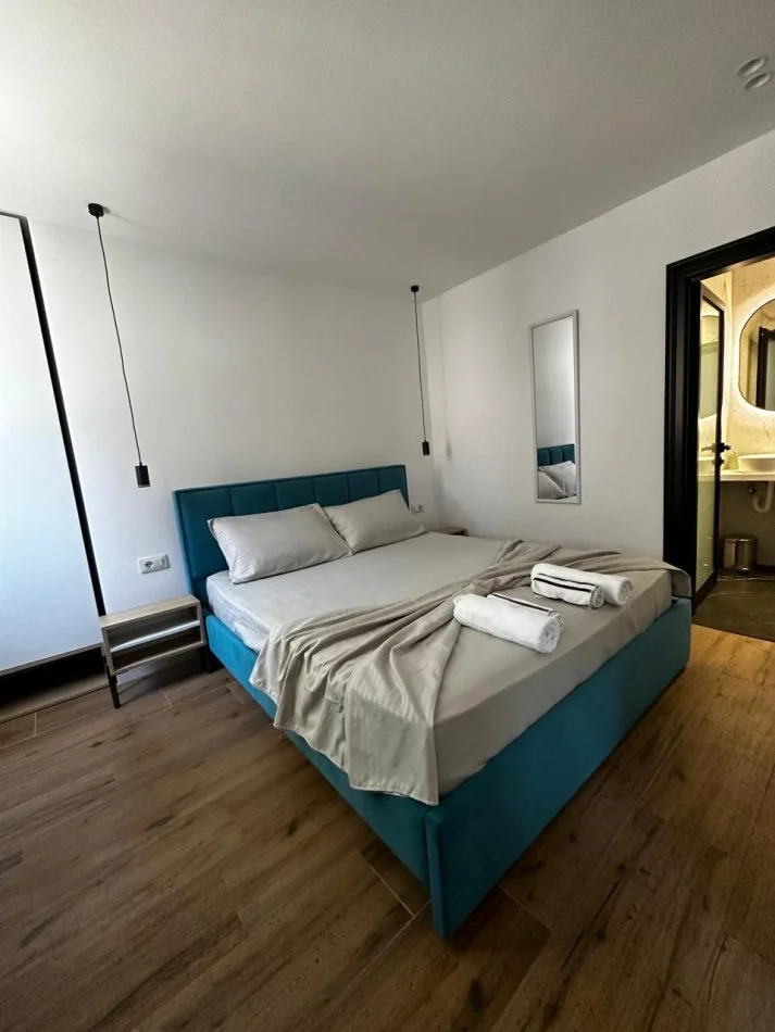 Tirane, shitet apartament 1+1 Kati 5, 90 m² 240.000 € (Rruga Qemail Stafa)