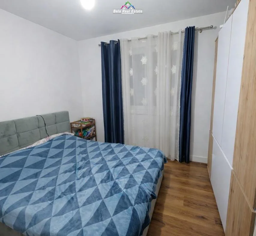 Tirane, shitet apartament 2+1 Kati 3, 75 m² 168.000 € (Ish Parku i autobusave)