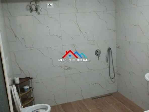 Tirane, jepet me qera apartament 2+1+Ballkon Kati 0, 65 m² 415 € (RRUGA XHELADIN BEQIRI,SAUK)