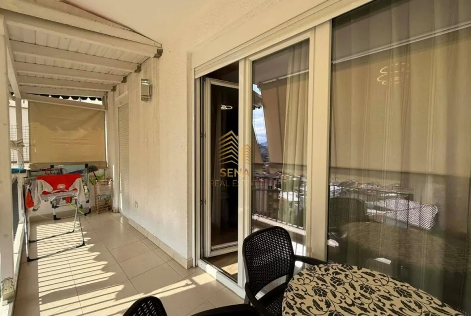 Tirane, shitet apartament 2+1+Ballkon Kati 4, 99 m² 223.000 € (Qyteti Studenti, Kompleksi ANA)