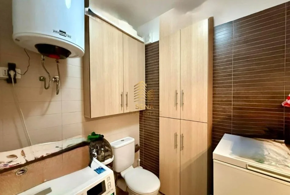 Tirane, shitet apartament 2+1+Ballkon Kati 4, 93 m² 212.000 € (Qyteti Studenti, Kompleksi Ana)
