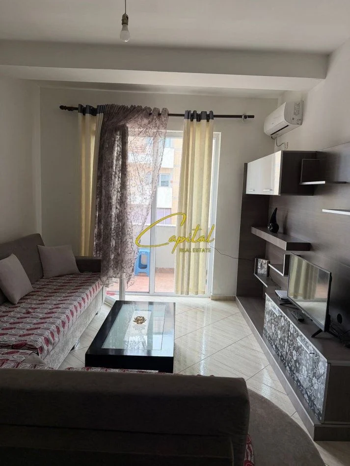 Tirane, jepet me qera apartament 1+1 Kati 8, 77 m² 400 € (ASTIR)