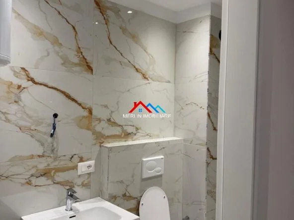 Tirane, jepet me qera zyre Kati 2, 60 m² 800 € (RRUGA JORDAN MISJA)