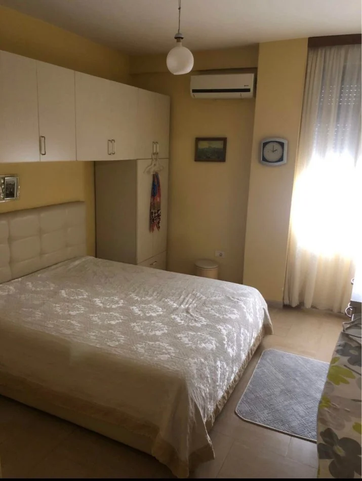 Tirane, shitet apartament 3+1+Ballkon Kati 7, 125 m² 360.000 € (Rruga e Elbasanit)