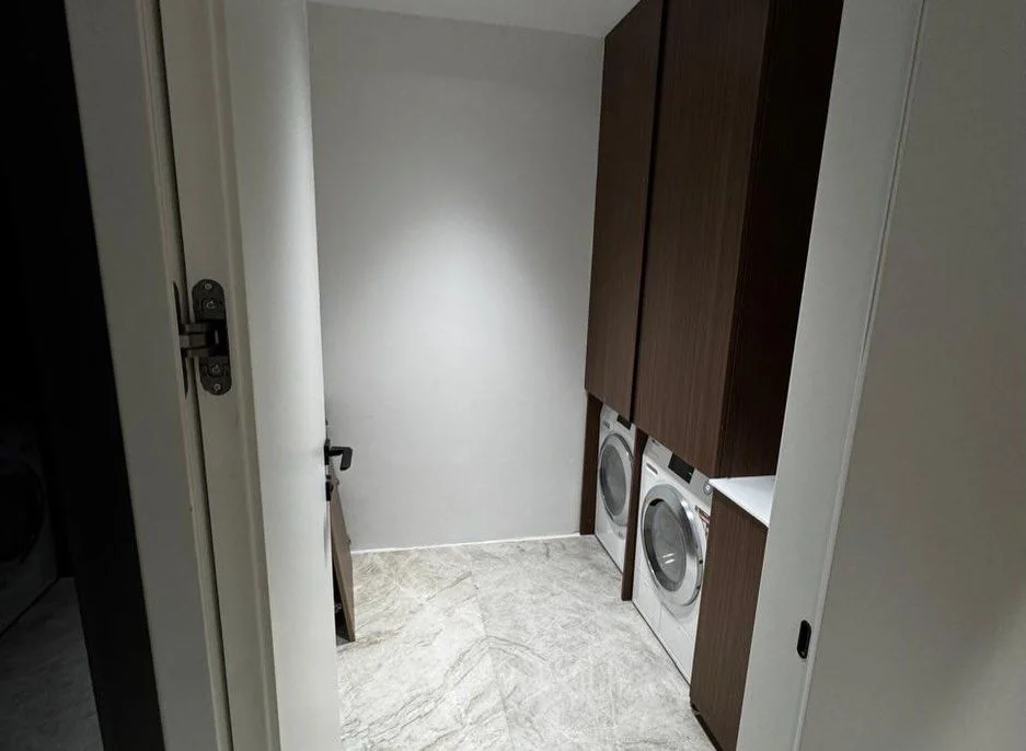 Tirane, shitet apartament 2+1 Kati 6, 212 m² 