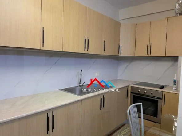 Tirane, jepet me qera apartament 2+1+Ballkon Kati 6, 108 m² 622 € (BULEVARDI I RI)