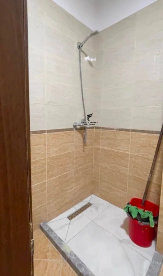 Tirane, jepet me qera apartament 2+1 Kati 6, 108 m² 600 € (BULEVARDI I RI)