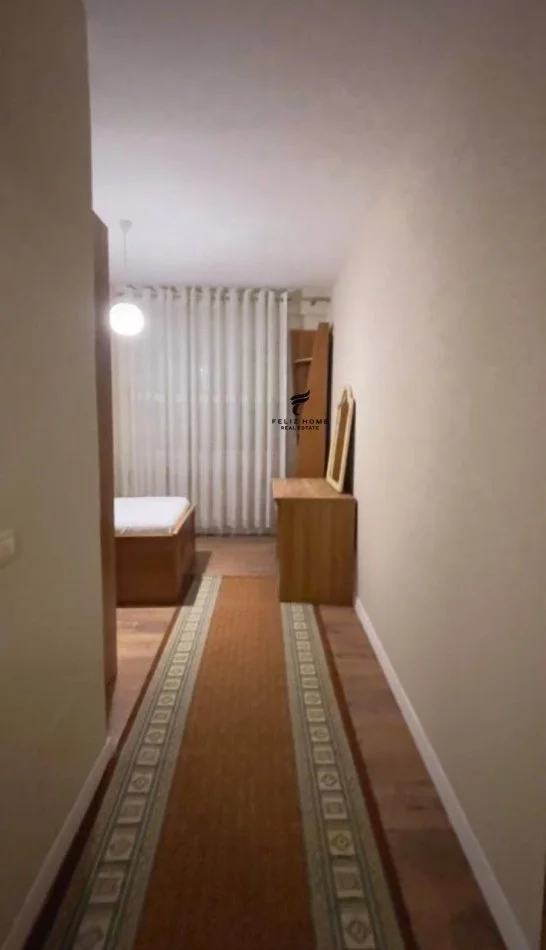 Tirane, jepet me qera apartament 2+1 Kati 6, 108 m² 600 € (BULEVARDI I RI)