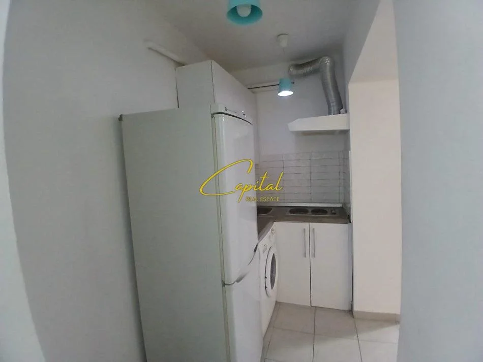 Tirane, jepet me qera apartament 1+1 Kati 2, 60 m² 500 € (RRUGA E DURRESIT)